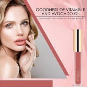 Mellow Lip Gloss in Santorini NIB